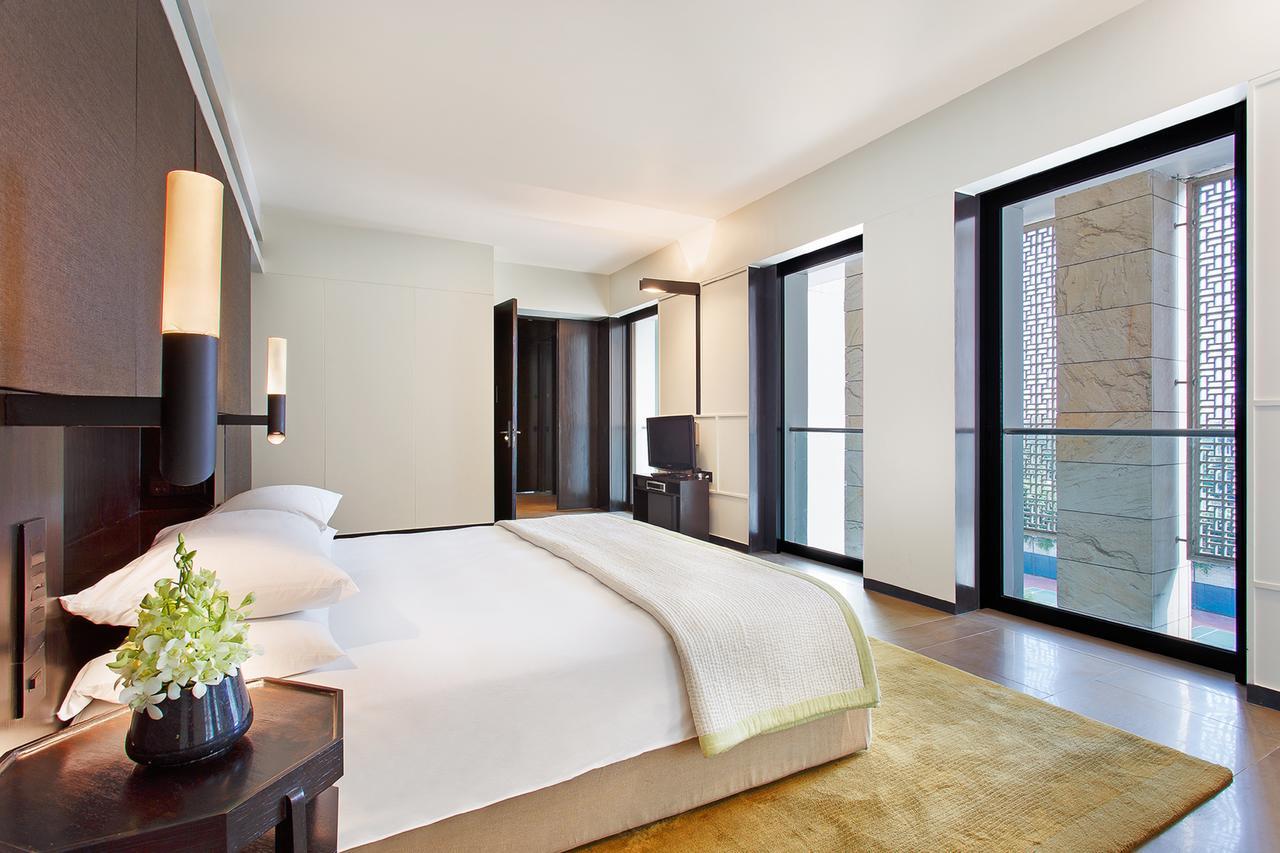 The Lodhi - A Member Of The Leading Hotels Of The World New Delhi Exterior photo